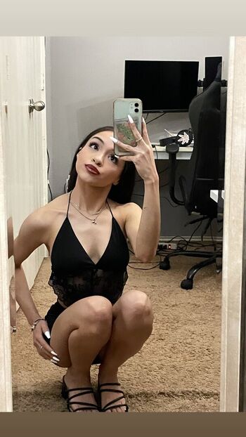 Cookingmamakim Leaked Nude OnlyFans (Photo 2)