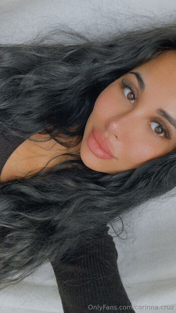 Corinna Cruz
