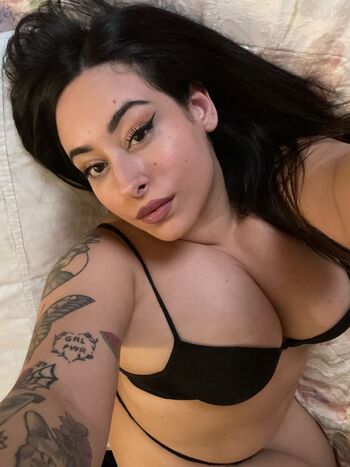 Cristhilove Leaked Nude OnlyFans (Photo 5)