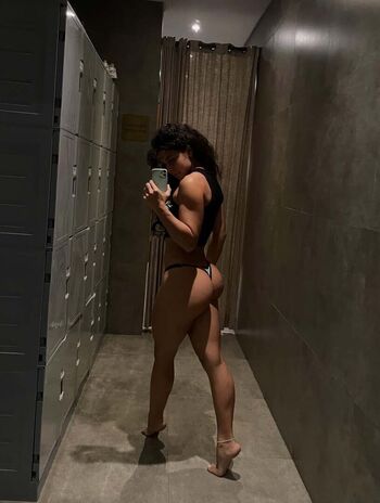 _cristinaaaasnaghi_ Leaked Nude OnlyFans (Photo 19)