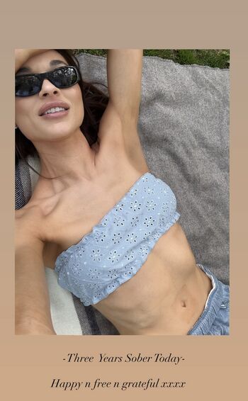 Crystal Reed Leaked Nude OnlyFans (Photo 10)
