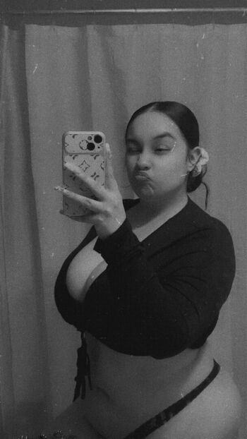 Crystal Rivera Leaked Nude OnlyFans (Photo 5)