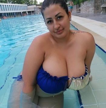 Csimbora Barbara Leaked Nude OnlyFans (Photo 24)
