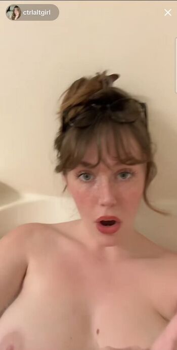 Ctrlaltgirl