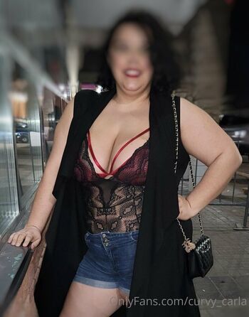 curvy_carla Leaked Nude OnlyFans (Photo 3)