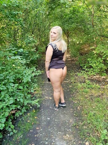 CurvyJessi Leaked Nude OnlyFans (Photo 2)
