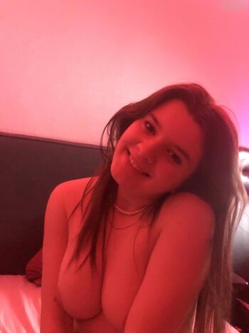 Cute_Cece Leaked Nude OnlyFans (Photo 8)