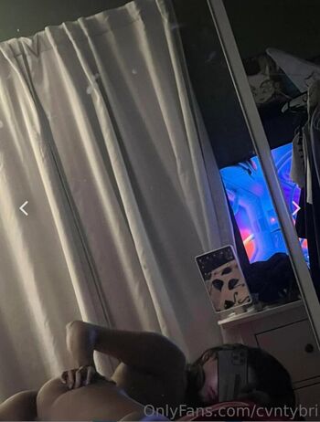 Cvntybri Leaked Nude OnlyFans (Photo 3)