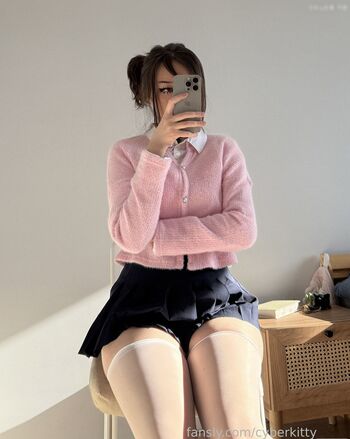 cyberkitty_____
