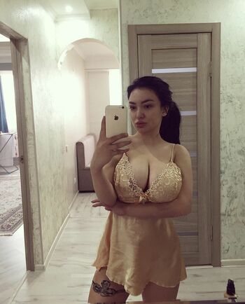 Dakarimova Zhansaya Leaked Nude OnlyFans (Photo 7)