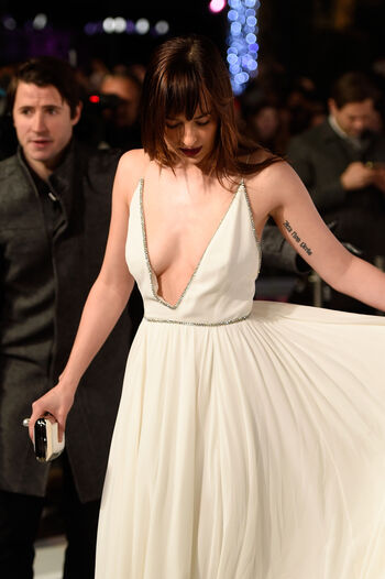 Dakota Johnson
