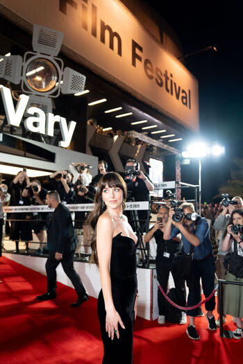 Dakota Johnson