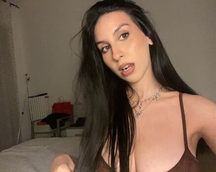 Daniela Leaked Nude OnlyFans (Photo 12)