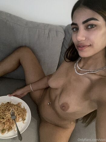 Daniella Vioti