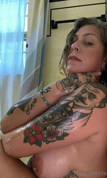 Danielle Colby Leaked Nude OnlyFans (Photo 10)