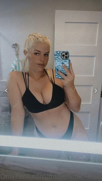 Danielle Nickerson Leaked Nude OnlyFans (Photo 20)