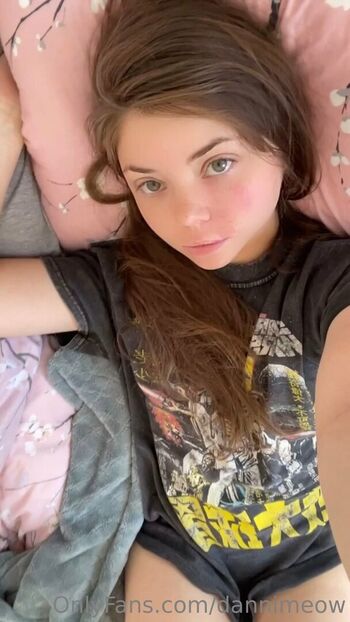dannimeow Leaked Nude OnlyFans (Photo 23)