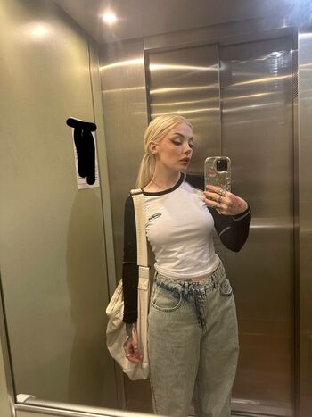Daria Kaplan Leaked Nude OnlyFans (Photo 1)