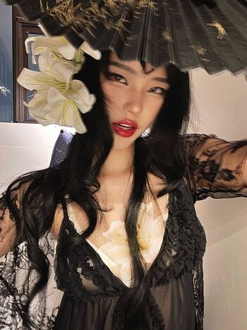Daturakisses Leaked Nude OnlyFans (Photo 8)