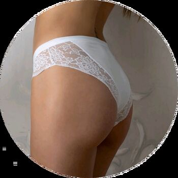 Dayane Mello