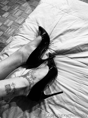 Dea Bibi Leaked Nude OnlyFans (Photo 8)