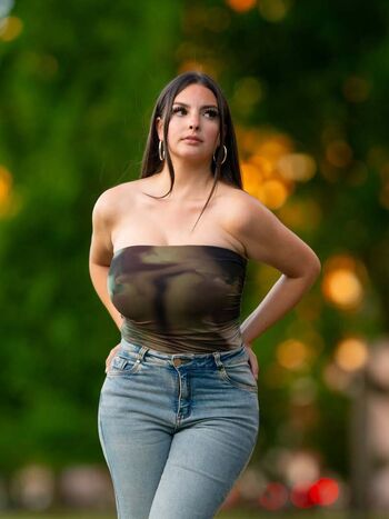 Deanna Melillo Leaked Nude OnlyFans (Photo 6)