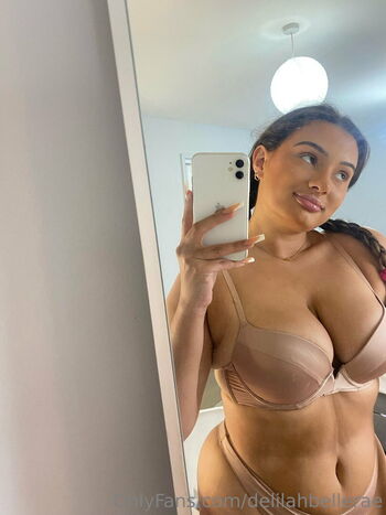 delilahbellerae