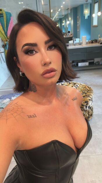 Demi Lovato Leaked Nude OnlyFans (Photo 383)