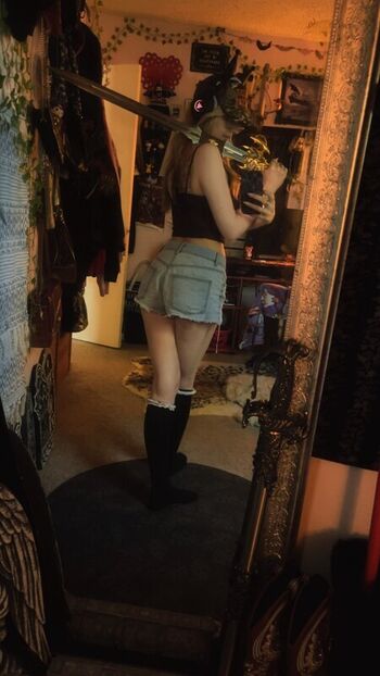 Demonxbae Leaked Nude OnlyFans (Photo 2)