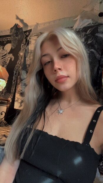 Demonxbae Leaked Nude OnlyFans (Photo 4)