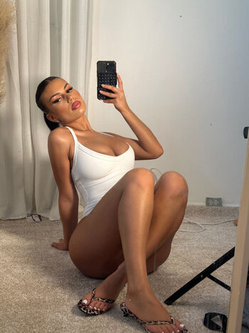 Denice Melinn Leaked Nude OnlyFans (Photo 37)