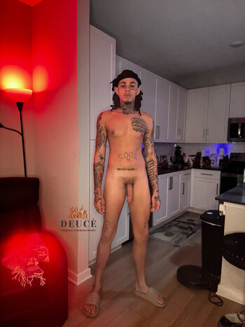 deucesnudes