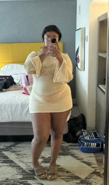 devtheestallion Leaked Nude OnlyFans (Photo 4)