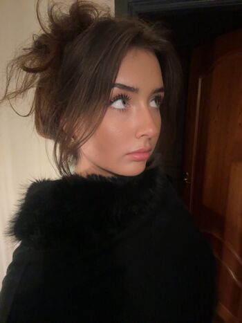 Dharma Willow Leaked Nude OnlyFans (Photo 2)