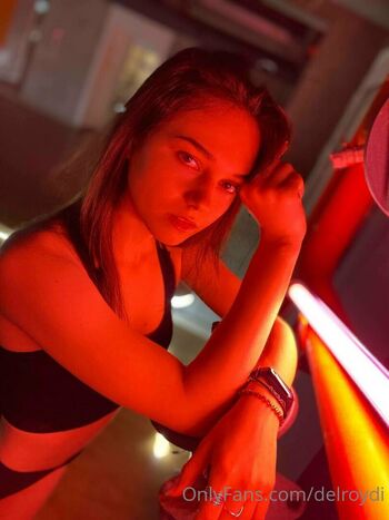 di.dariia Leaked Nude OnlyFans (Photo 9)