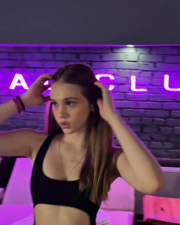 Diana Turova Leaked Nude OnlyFans (Photo 3)