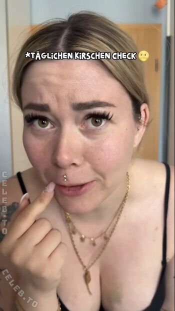 Die Meedtis Leaked Nude OnlyFans (Photo 3)