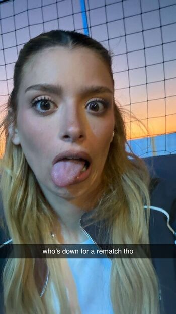 Dixie D'Amelio Leaked Nude OnlyFans (Photo 443)