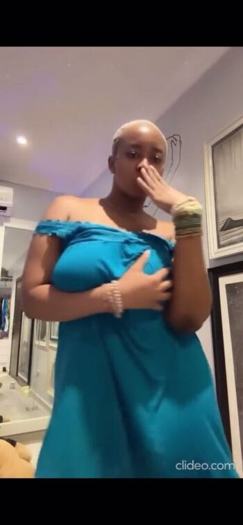 DJ Dimplenipple Leaked Nude OnlyFans (Photo 2)