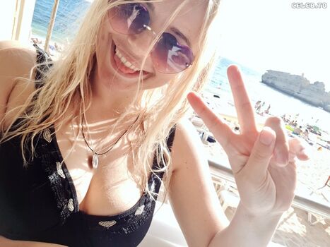 donacsgo Leaked Nude OnlyFans (Photo 29)