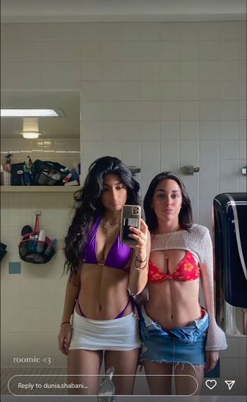 Donya Shabani Leaked Nude OnlyFans (Photo 2)