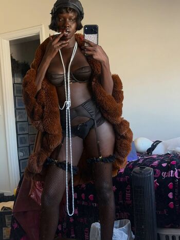 Doshadeng Leaked Nude OnlyFans (Photo 1)