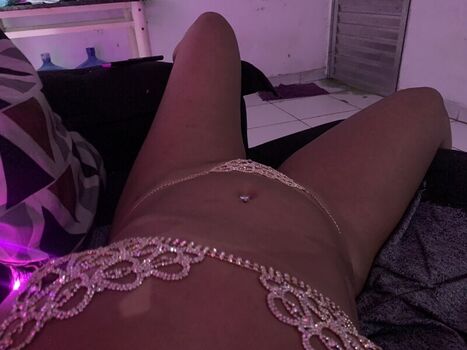Dourada021 Leaked Nude OnlyFans (Photo 3)