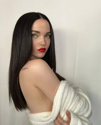 Dove Cameron