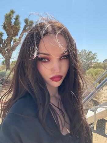 Dove Cameron