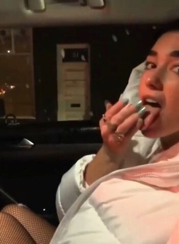 Dua Lipa