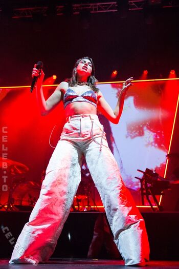 Dua Lipa