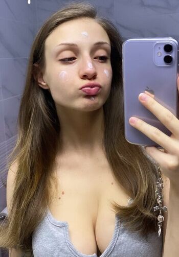 Duckiedoll Leaked Nude OnlyFans (Photo 3)