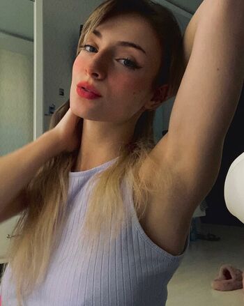 Duckiedoll Leaked Nude OnlyFans (Photo 10)