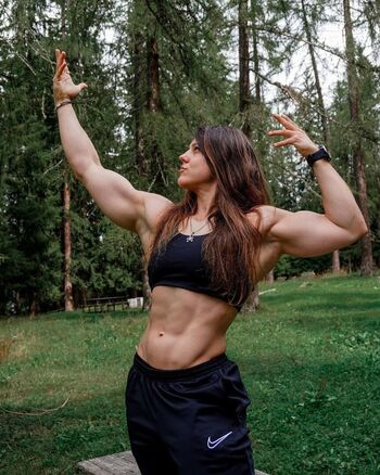 Dunja Bitar Leaked Nude OnlyFans (Photo 8)